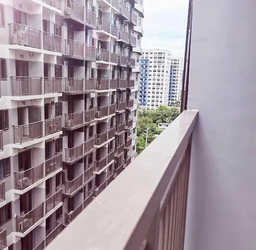 アパート 2 Bedroom Near Moa S Residences