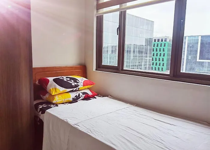 2 Bedroom Near Moa S Residences アパート マニラ市
