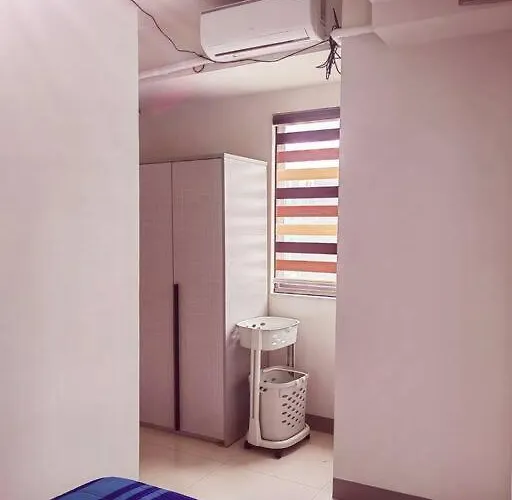 2 Bedroom Near Moa S Residences * マニラ市