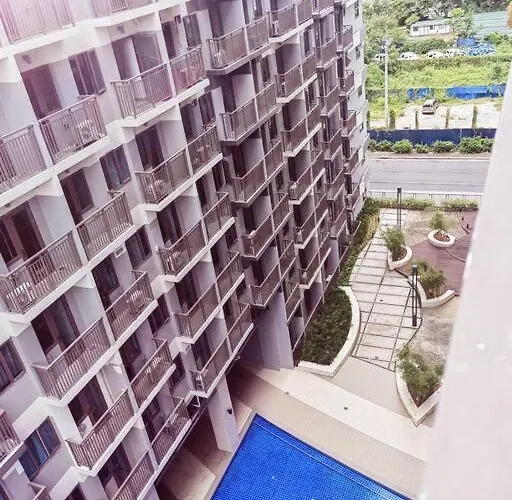 2 Bedroom Near Moa S Residences