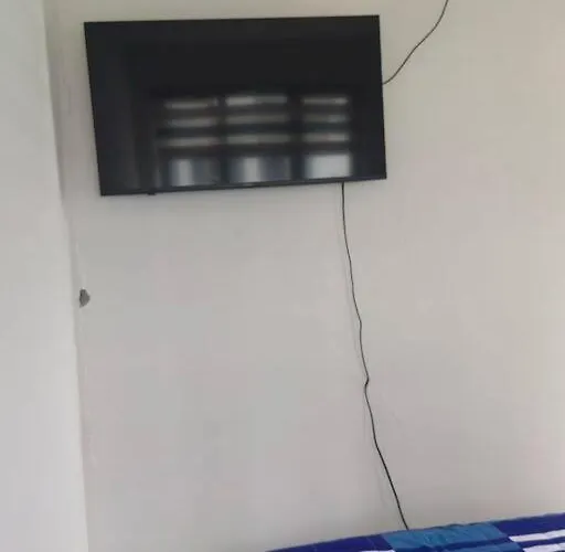 2 Bedroom Near Moa S Residences * マニラ市